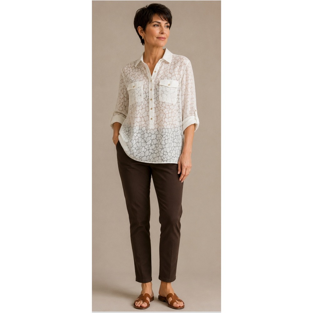 Dana Buchman Women's SZ L White Cotton‎ Blend Roll Tab Sleeve Animal Print Top